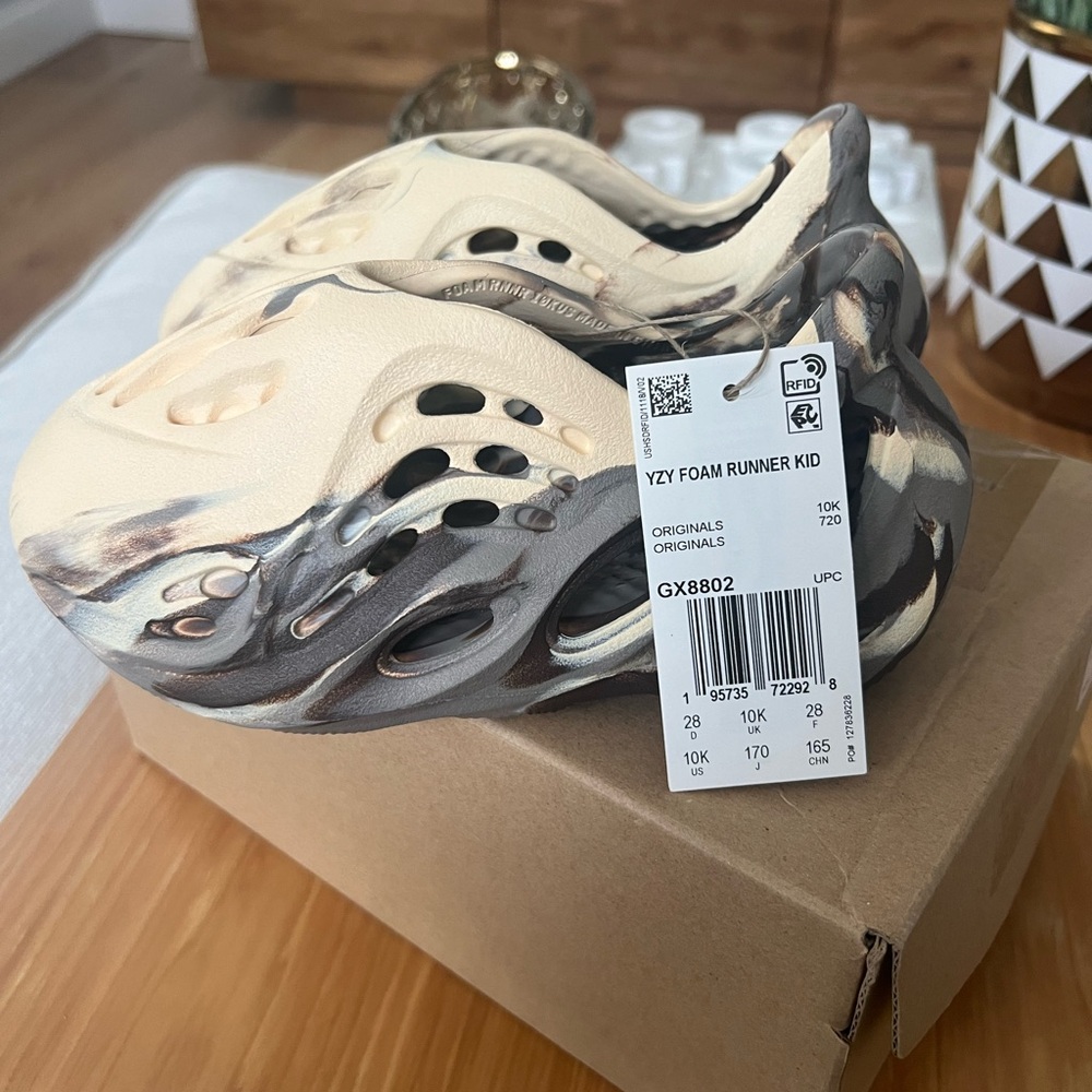 SOLD Yeezy Foam Runner